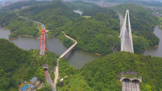 航拍贵州红枫湖大桥和花鱼洞大桥