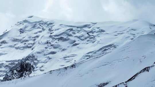 新疆雪山视频素材模板下载