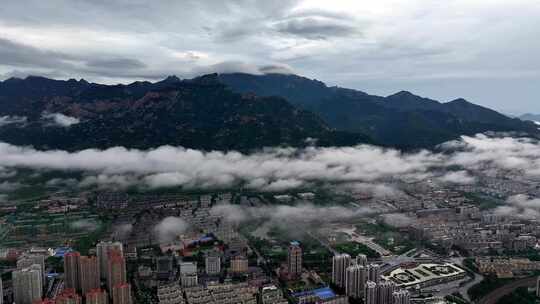 雨后的泰安