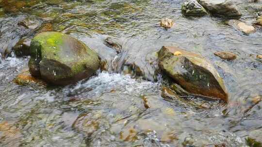 农村大山河流溪水水流小溪山涧