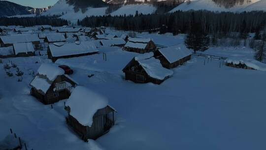 新疆禾木村雪景