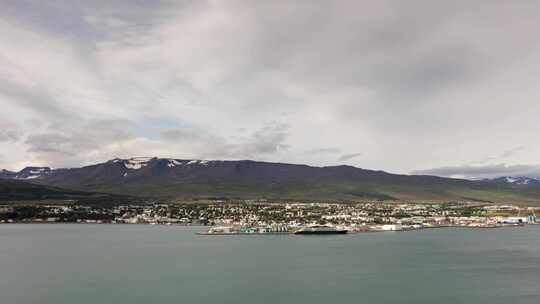 山，海，雪，冰岛