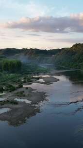 竖版航拍湖光山色夕阳倒影晚霞