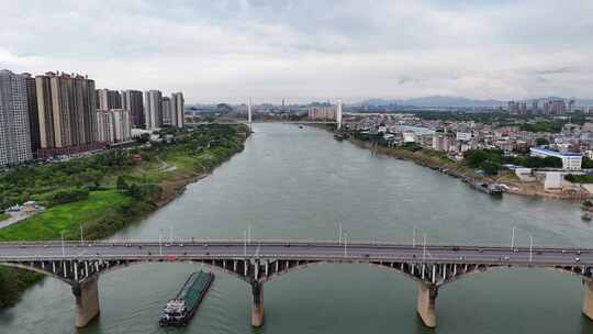 广西贵港郁江跨江桥梁交通航拍