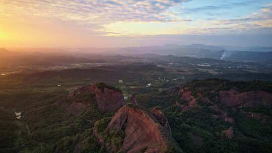 航拍韶关丹霞地貌丹霞山 阳元峰 长老峰景区