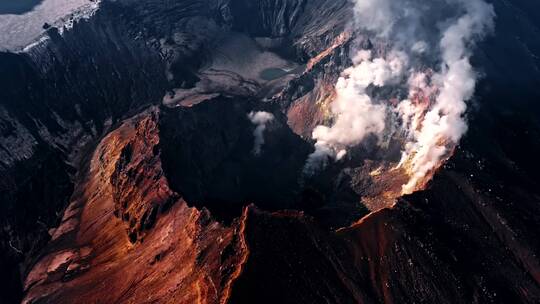 俄罗斯堪察加半岛夫斯基火山航拍