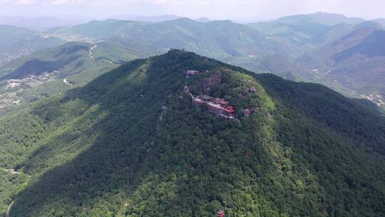 泉州山峰仙公山景区航拍山顶风景森林山脉