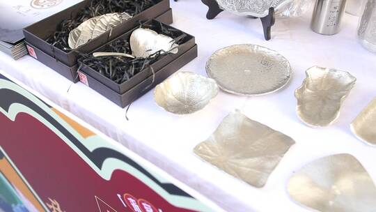 济南非物质文化遗产市集，剪纸、银匠、铁锅视频素材模板下载