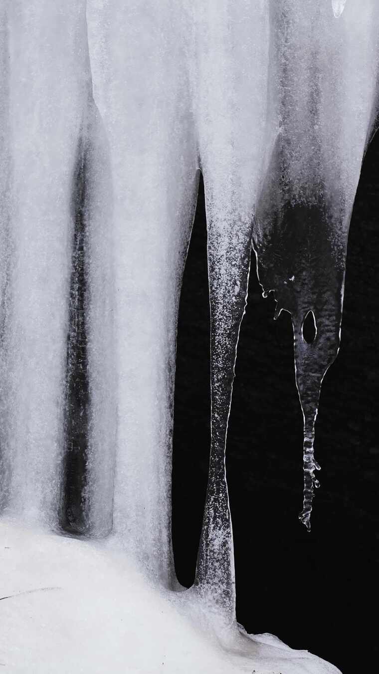 冰雪融化冰锥滴水升格