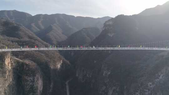 航拍 航拍忽忽水景区天梯 玻璃栈道