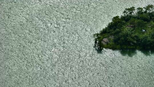 肇庆市鼎湖区凤凰镇鼎湖九龙湖