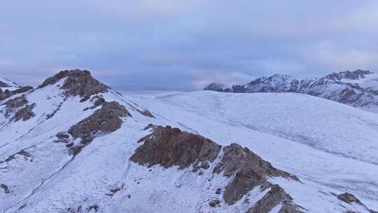 青海三江源雪景地貌航拍