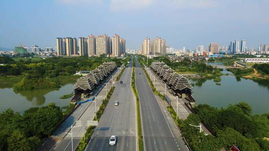 航拍南宁侗族苗族风雨桥可利大桥