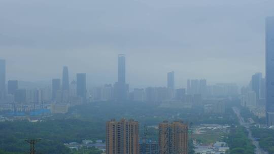 深圳银湖山远眺福田CBD摩天建筑群全景