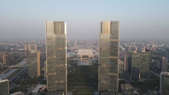城市航拍郑州绿地双子塔地标建筑
