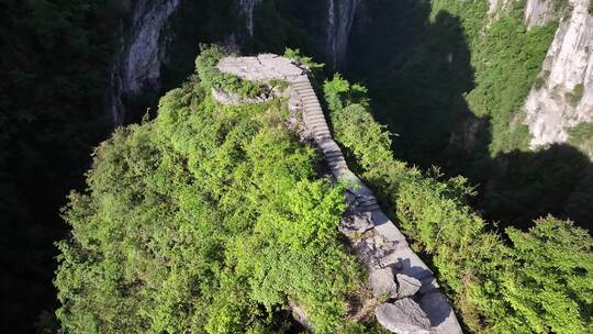 湘西天问台游客航拍