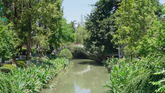 成都铁像寺水街白昼实时