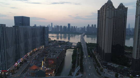武汉市汉街航拍沙湖夕阳步行街万达广场709