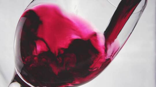 红酒倒红酒葡萄酒视频素材