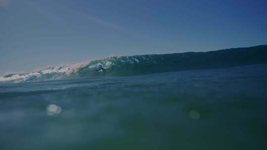 大海海浪冲浪运动