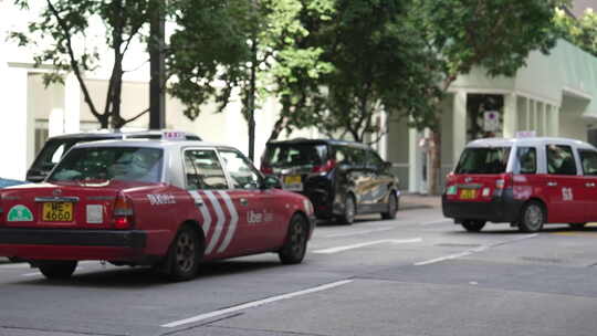 香港红色出租车视频素材模板下载