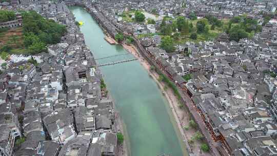 航拍湖南湘西旅游凤凰古城建筑群街景