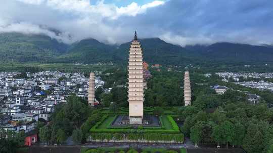 大理崇圣寺三塔