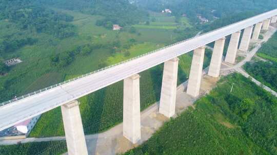 航拍高架桥、高铁路基