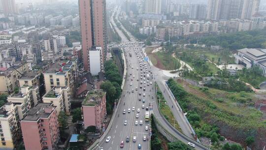 航拍湖南衡阳城市拥堵交通