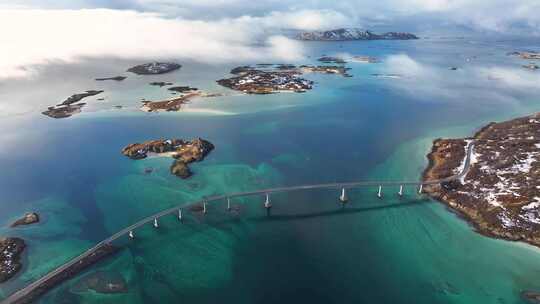 4K航拍北欧挪威索玛若伊岛无限风光美景