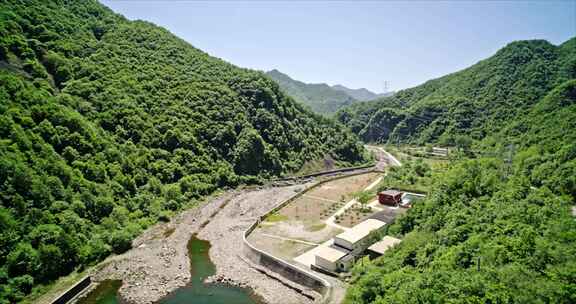 绿水青山 原始山林 水库 秦岭 深山 航拍