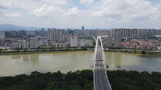 航拍江西赣州城市风光飞龙大桥视频素材模板下载