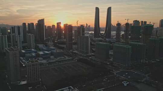 航拍杭州城市之门夕阳晚霞城市风光