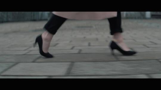 女人高跟鞋特写视频素材模板下载