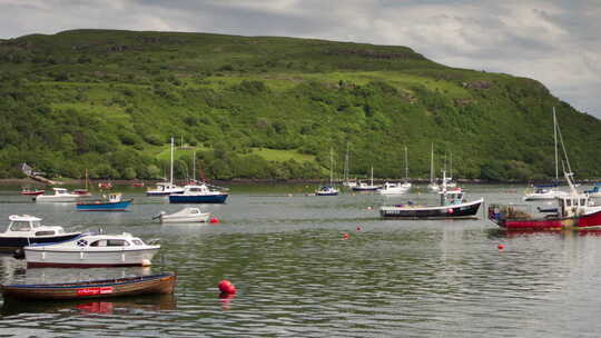 Portree Isle Of Skye苏格兰海港船航行3