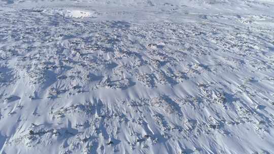 乡村空中白雪覆盖的地形