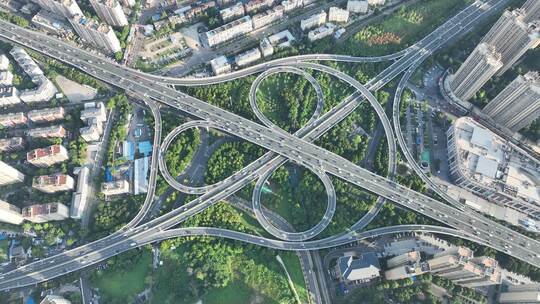 武汉二环线俯拍城市交通车流国博大道立交桥