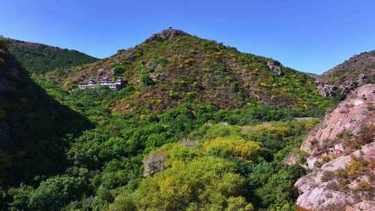 辽宁朝阳槐树洞自然风景