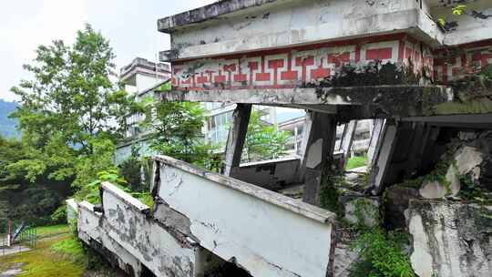 四川汶川映秀漩口中学地震遗址