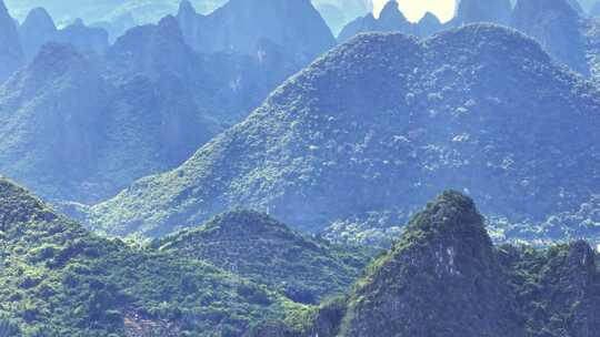 桂林阳朔群山