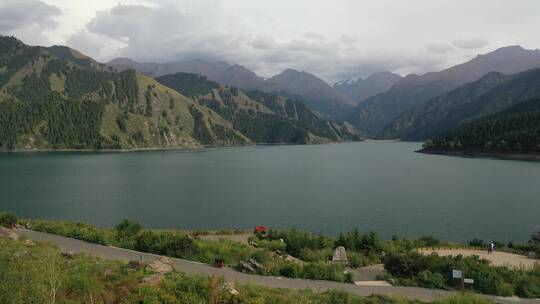 新疆博格达峰天山天池自然风光航拍