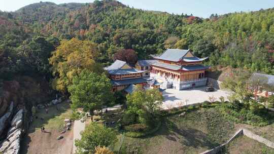 秋日的芜湖浮山寺古银杏风光