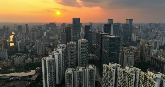 美丽成都夏天日落航拍城市风景