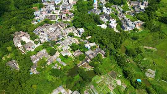 航拍广西山区农村 乡村 房屋 农田