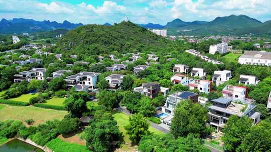 桂林水印长廊和港建大桥漓江风光