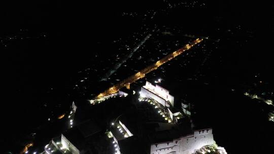 西藏江孜宗山古堡夜景航拍视频素材模板下载