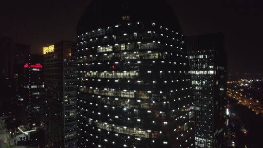 厦门观音山鸿星尔克集团大厦超近夜景航拍