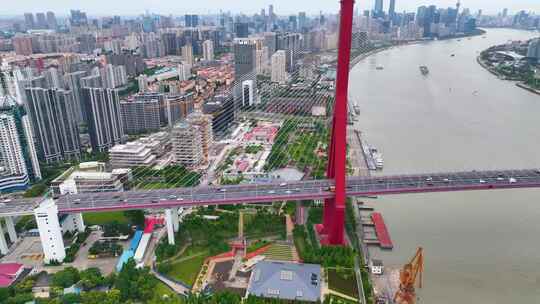 上海市浦东新区杨浦大桥城市车流交通船只船视频素材模板下载