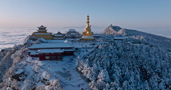 冬季峨眉山日出航拍全景