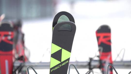 滑雪雪橇工具滑雪体育运功国家滑雪场